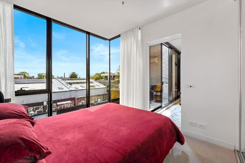 Oxley - 1 Bedroom Apt In The Heart Of Collingwood - Events Australia 1