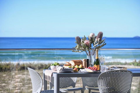 Pacific Dawn On The Beach One - Events Australia 0