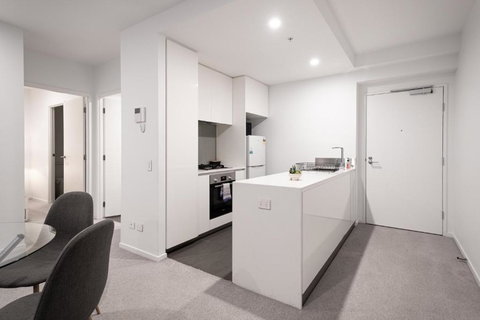 Panoramic Views 2br With Pool And Free Carpark - Events Australia 2