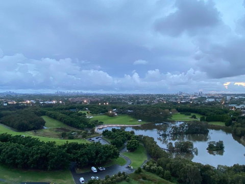 Parkside & City View In Sydney Olympic Park - Tourism Bookings 3