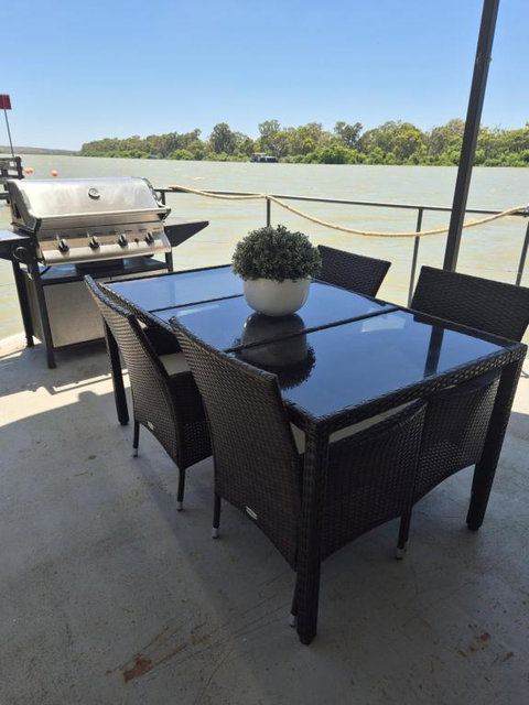 Paddle Wheeler Lilian - Events Australia 1