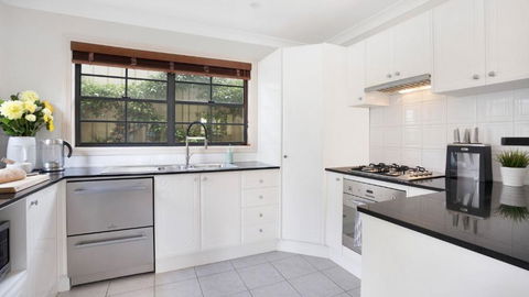 Palm Breeze - Events Australia 2