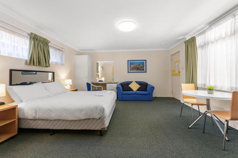 Paramount Motel - Events Australia 3