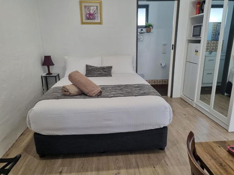 Parkes Federation Motel - Tourism Bookings 2