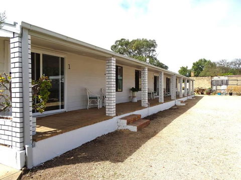 Passat Holiday Units - Unit 2 - Tourism Bookings 3