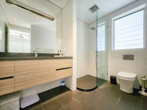 Peaceful 4-Bedroom Family Retreat In Lane Cove - Tourism Bookings 2