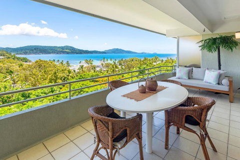 Poinciana Lodge - 2 Bedroom - On Hamilton Island By HIHA - Events Australia 0