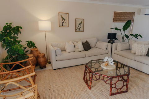 Pet Friendly Townhouse - Events Australia 1