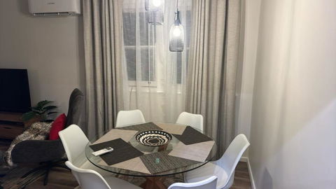 Phoenix House - Tourism Bookings 1