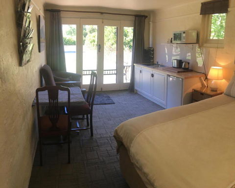 Pierrepoint Accommodation - Events Australia 0