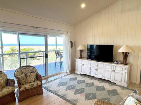 Pine Lodge - Tourism Bookings 3