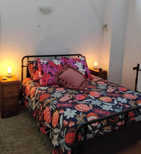 Pips On Mitchell - Beautiful Historic Apartment - Events Australia 1