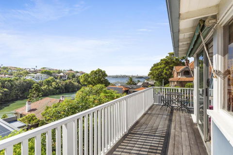 Poolside Stay - Close To Taronga Zoo & Luna Park - Tourism Bookings 0