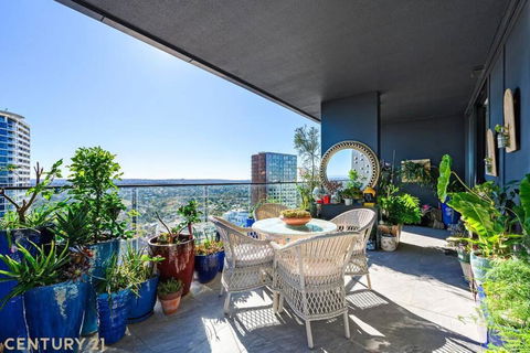 Premium 3Bed Luxury With Infinity Pool & Gym - Events Australia 3