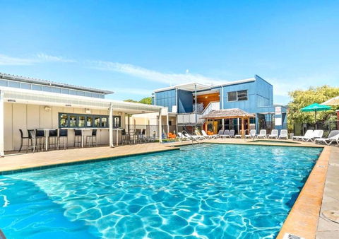 Preston Beach Retreat - Apt 7 - Events Australia 0