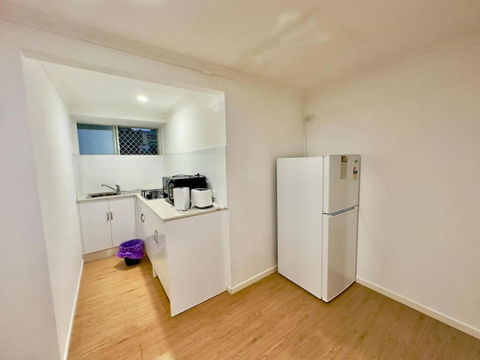 Prime 1BR Near Transport And Retail - Tourism Bookings 0