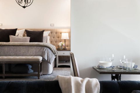 Provence Spa Villa 2 - Events Australia 1