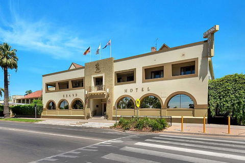 Quality Hotel Mildura Grand - Tourism Bookings 0