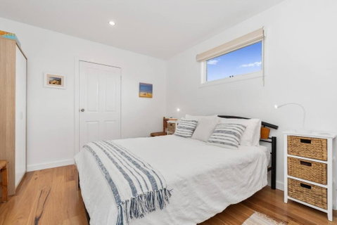 Quiet, Luxurious Guest House - Couples Retreat - Events Australia 2