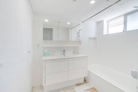 Rainbow Bay - 2BR Haven - Events Australia 1