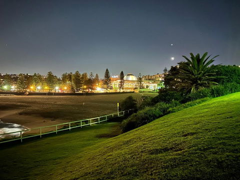 Randwick Luxury 2 Bed Apt - Accommodation Europe 2
