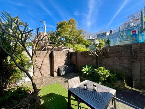 Rear Garden Suite - Tourism Bookings 0