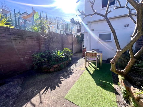 Rear Garden Suite - Tourism Bookings 2