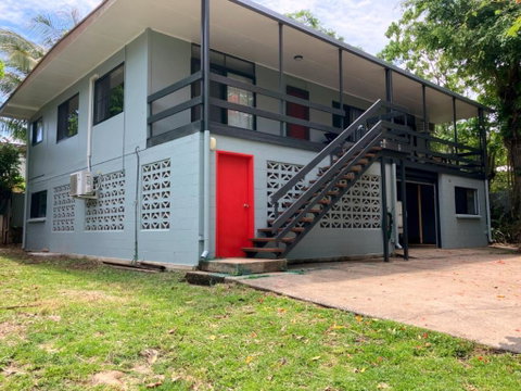 Red Door Cottage - Tourism Bookings 1