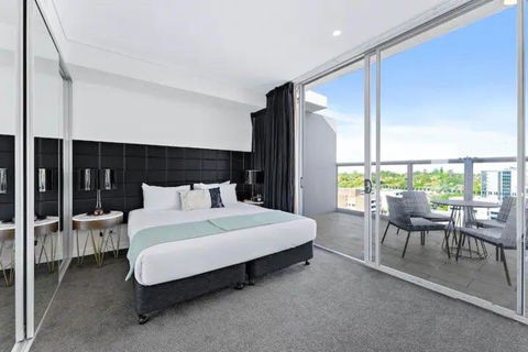 Premium Apartments Chatswood - Events Australia 1