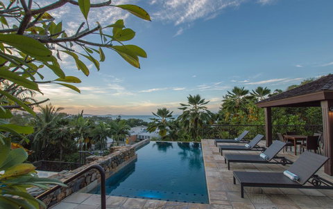 At Water's Edge Resort - Events Australia 2