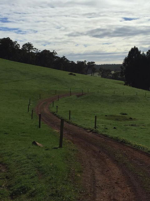 Atina Rocks Country Homestead - Events Australia 1