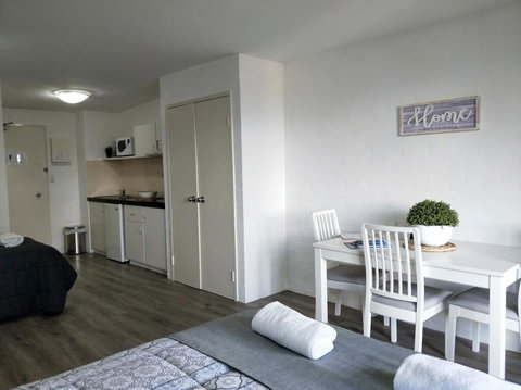 Atrium Private Stay Mandurah - Events Australia 2