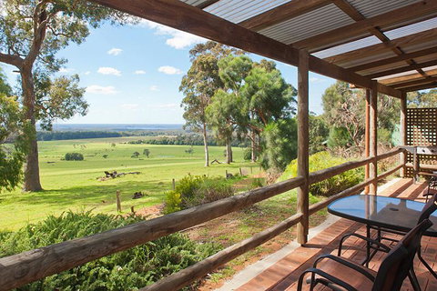 Augusta Sheoak Chalets - Events Australia 0