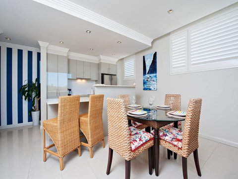 Aura Unit 12 - Shoal Bay - Events Australia 3