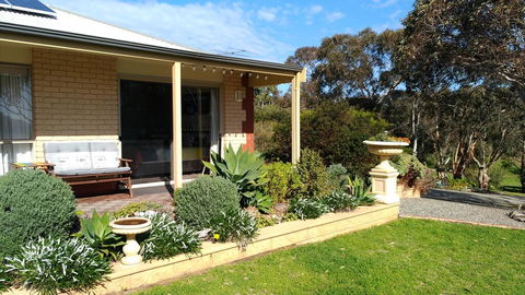 Austiny Bed And Breakfast Victor Harbor - Events Australia 1