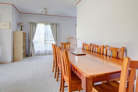 Avalon Cottage - Tourism Bookings 2