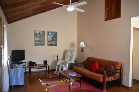 Avoca Cottages VICTORIA - Events Australia 1