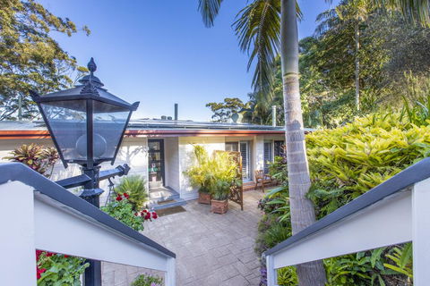 Avocado Sunset Bed & Breakfast - Tourism Bookings 1