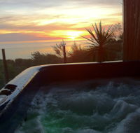 Award Winning Beach Front Retreat - Events Australia