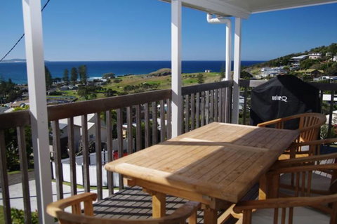 Awesome View, 4 View Street - Events Australia 1