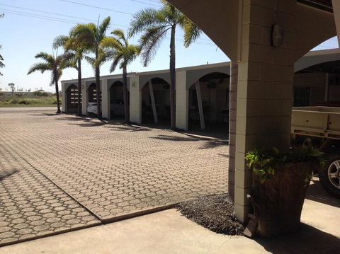 Ayr Max Motel - Events Australia 1