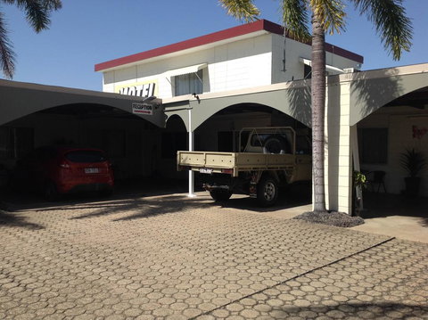 Ayr Max Motel - Events Australia 3