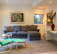 Balmoral Retreat a Garden Haven 2 Min to Beach - Tourism Bookings