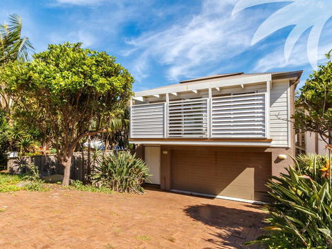 Banksia - Tourism Bookings 0