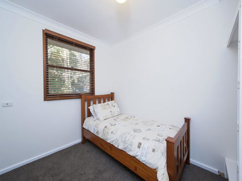 Barefoot Beach House, 24 Essendene Road - Events Australia 3
