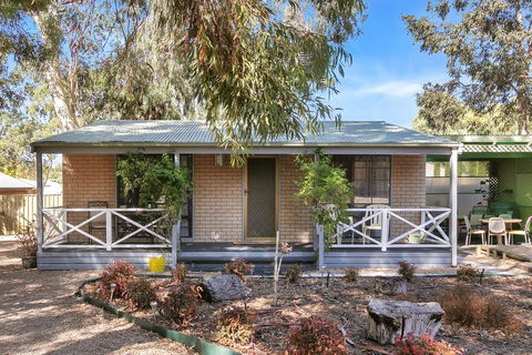 Barossa Country Cottages - Events Australia 2