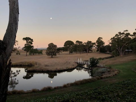 Barunah Plains Homestead - 10 Bedrooms - Sleeps 22 - Tourism Bookings 1