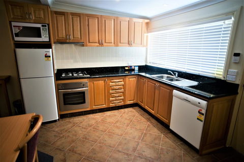 Bathurst Heritage Motor Inn - Events Australia 1