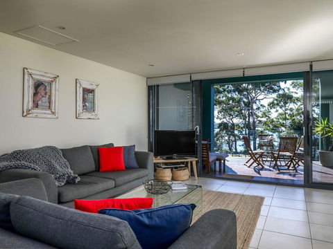 Bay Breeze (By Jervis Bay Rentals) - Tourism Bookings 1
