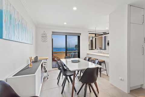 Bay Village, Unit 11/47 Shoal Bay Road - Events Australia 1